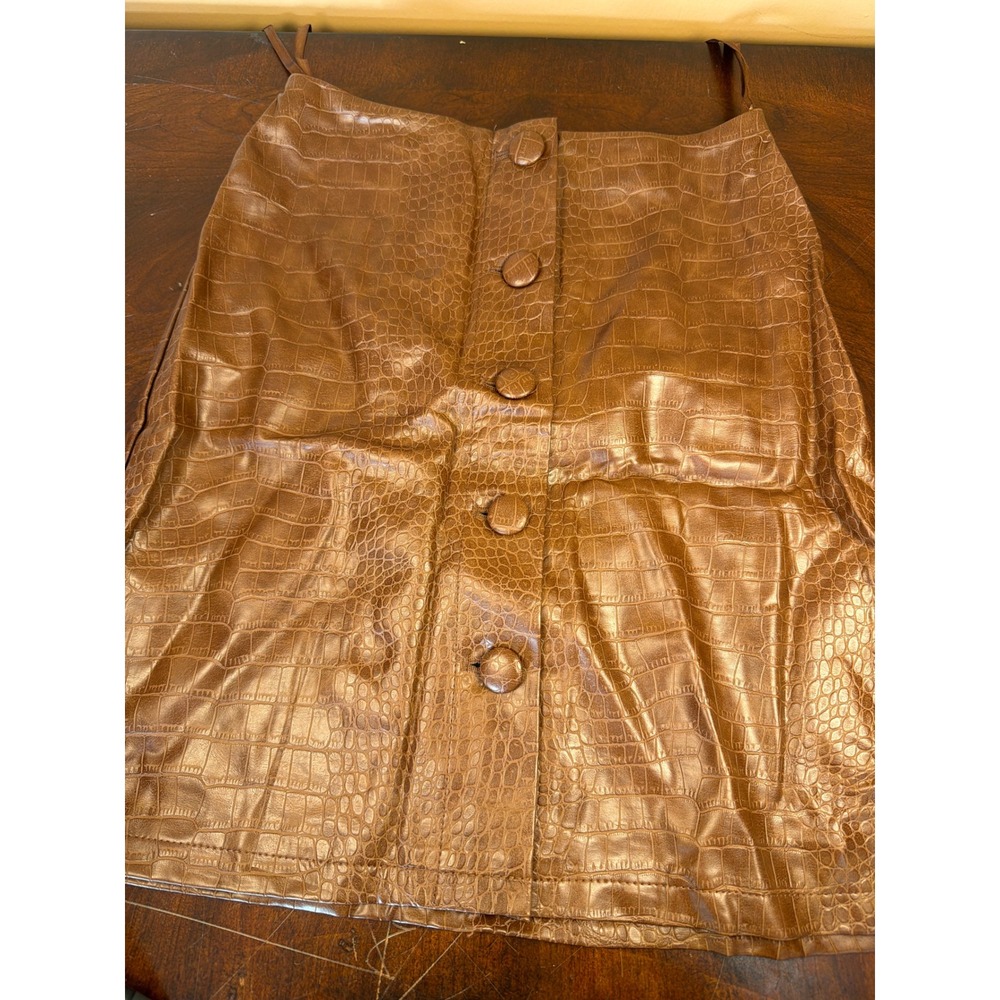 Primark Brown Croc Embossed Faux Leather Button Front Mini Skirt USA‎ 0